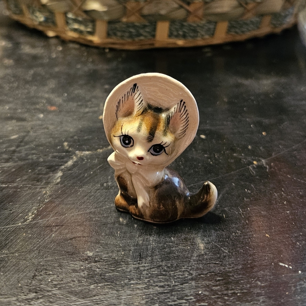 Adorable Ceramic Cat Figurine
